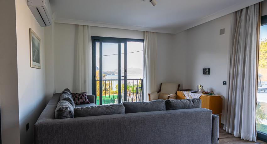 Orange Duplex Apartment